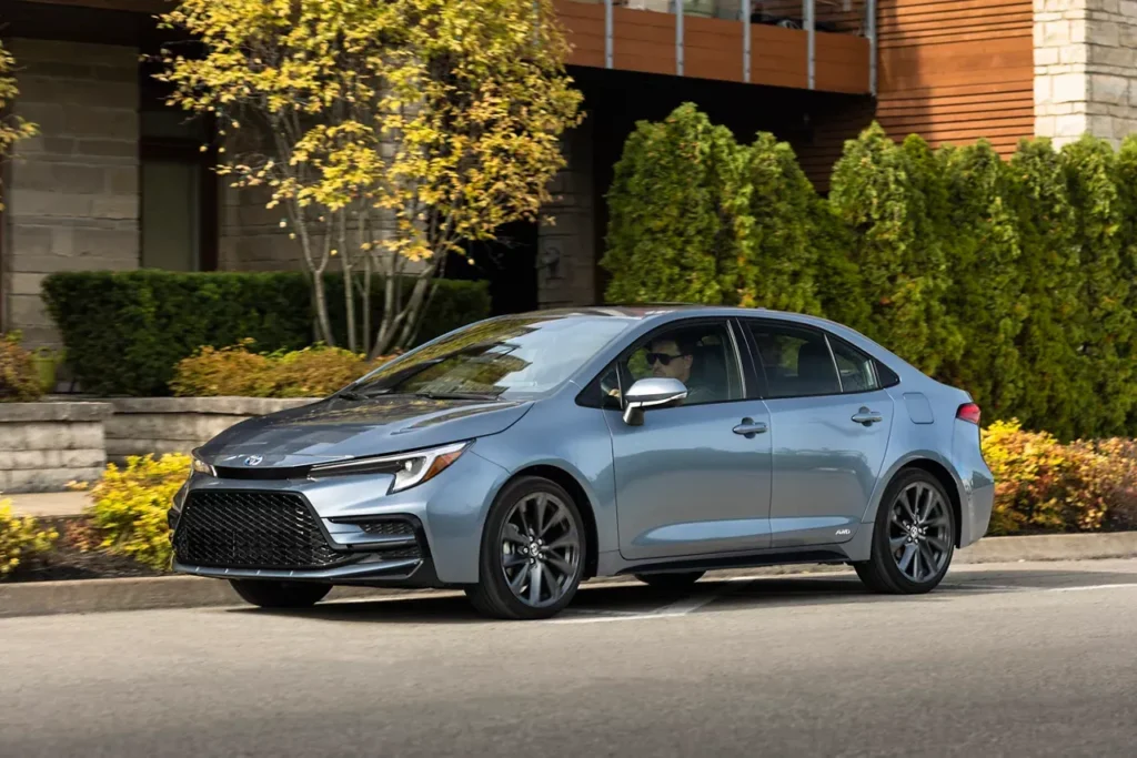 car rental in karachi