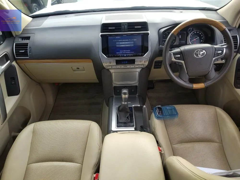 Rent a Car in Karachi from the UK